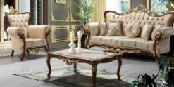 Casa Padrino Luxus Barock Wohnzimmer Set Beige / Braun / Gold - 1 Barock Sofa mit Muster & 2 Barock Sessel mit Muster & 1 Barock Couchtisch - Prunkvolle Barock Wohnzimmer Möbel