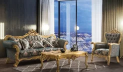 Casa Padrino Luxus Barock Wohnzimmer Set Grün / Gold - 2 Sofas & 2 Sessel & 1 Couchtisch - Handgefertigte Wohnzimmer Möbel im Barockstil - Edel & Prunkvoll