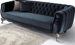 Casa Padrino Luxus Barock Wohnzimmer Set Blau / Silber - 2 Sofas & 2 Sessel & 1 Couchtisch - Elegante Wohnzimmer Möbel im Barockstil