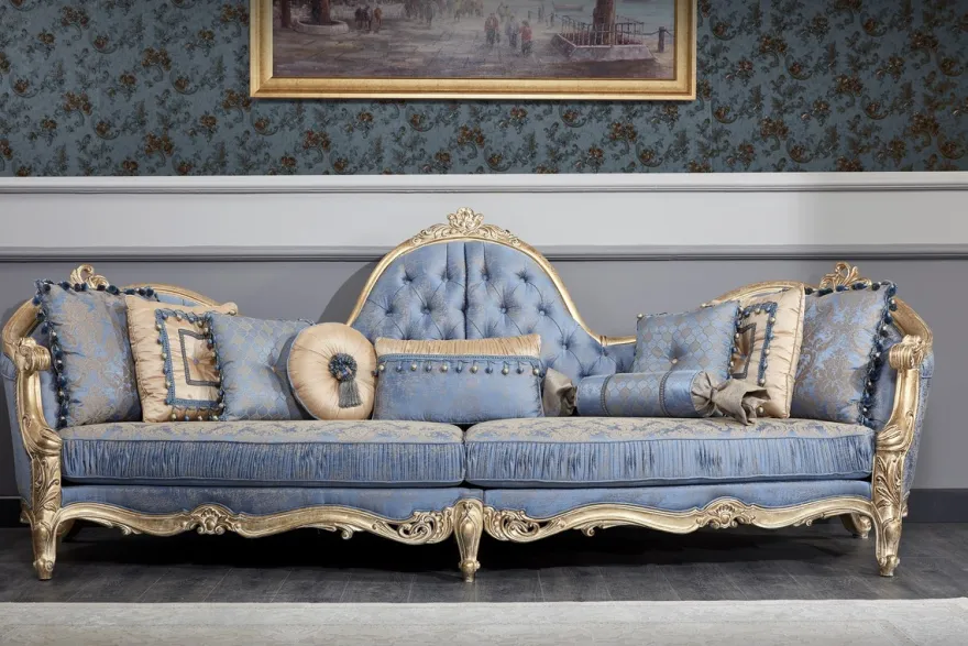 Casa Padrino Luxus Barock Wohnzimmer Set - 1 Chesterfield Sofa & 1 Couchtisch & 2 Salon Stühle & 1 Beistelltisch - Barock Wohnzimmermöbel