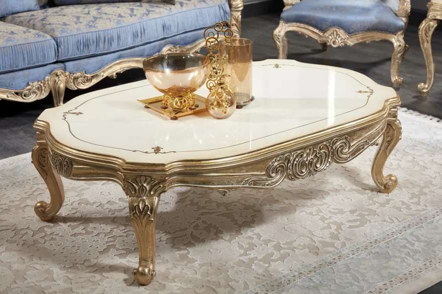 Casa Padrino Luxus Barock Wohnzimmer Set - 1 Chesterfield Sofa & 1 Couchtisch & 2 Salon Stühle & 1 Beistelltisch - Barock Wohnzimmermöbel