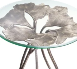 Casa Padrino Luxus Beistelltisch Vintage Messing Ø 58 x H. 56,5 cm - Runder Aluminium Tisch mit Glasplatte - Luxus Möbel - Wohnzimmer Möbel - Hotel Möbel - Luxus Einrichtung