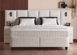 Casa Padrino Luxus Boxspringbett mit Wandkopfteil und Leseleuchten Creme 160 x 200 cm - Luxus Schlafzimmer Möbel