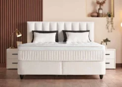 Casa Padrino Luxus Boxspringbett mit Kopfteil in Streifenoptik Creme 140 x 200 cm - Luxus Schlafzimmer Möbel