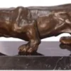 Casa Padrino Luxus Bronzefigur Panther Bronzefarben / Schwarz 42,8 x 14,9 x H. 13,8 cm - Elegante Bronze Skulptur mit Marmorsockel - Deko Accessoires