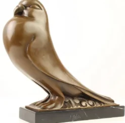 Casa Padrino Luxus Bronzefigur Taube mit Marmorsockel Bronze / Schwarz 31,3 x 9,5 x H. 29,2 cm - Dekofigur