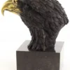 Casa Padrino Luxus Bronzefigur Adlerkopf auf Marmorsockel Schwarz / Gold Wohnzimmer Deko Skulptur Bronze
