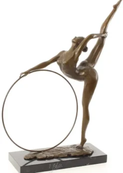 Casa Padrino Luxus Bronzefigur Hula Hoop Tänzerin Bronze / Schwarz 46,2 x 14,2 x H. 57 cm - Deko Bronze Skulptur mit Marmorsockel