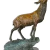 Casa Padrino Luxus Bronzefigur Hirsch auf Felsen Bronze / Blau / Schwarz 26,3 x 18,3 x H. 37,8 cm - Bronze Skulptur mit Marmorsockel