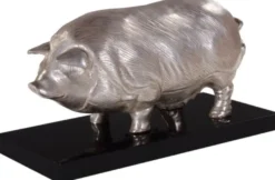 Casa Padrino Luxus Bronzefigur Schwein auf Holzsockel Silber / Schwarz 35 x 17 x H. 19 cm - Versilberte Deko Figur