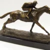 Casa Padrino Luxus Bronze Skulptur Jockey mit Pferd Bronze / Gold / Schwarz 29 x 7,9 x H. 21,4 cm - Dekofigur