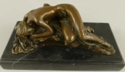 Casa Padrino Luxus Bronze Skulptur schlafende Frau Bronze / Schwarz 22 x 11 x H. 10 cm - Bronze Figur mit Marmorsockel - Schreibtisch Deko Accessoires