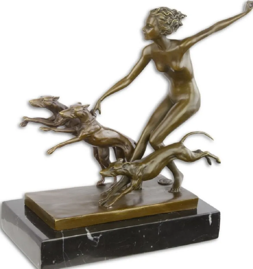 Casa Padrino Luxus Bronze Skulptur Frau mit 3 Hunden Bronze / Gold / Schwarz 21,8 x 10,8 x H. 22,9 cm - Bronzefigur mit Marmorsockel - Dekofigur