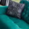 Casa Padrino Luxus Chesterfield Schlafsofa Grün / Silber 230 x 95 x H. 75 cm - Modernes Wohnzimmer Sofa - Chesterfield Wohnzimmer Möbel