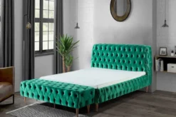 Casa Padrino Luxus Chesterfield Doppelbett Grün / Braun - Verschiedene Größen - Modernes Bett mit Matratze und Sitzbank - Schlafzimmer Möbel