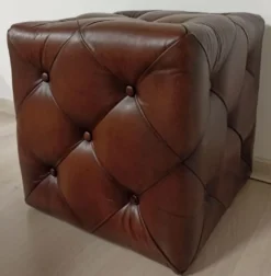 Casa Padrino Luxus Chesterfield Leder Hocker Vintage Dunkelbraun 40 x 40 x H. 45 cm - Echtleder Fußhocker - Echtleder Würfelhocker - Chesterfield Wohnzimmer - Echtleder Möbel - Luxus Möbel