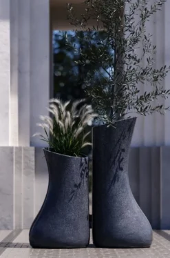 Casa Padrino Luxus Deko Blumentopf Anthrazit H. 100 cm - Beton Pflanzentopf