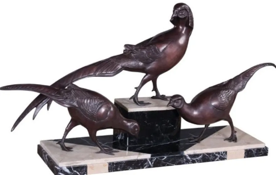 Casa Padrino Luxus Deko Bronzefiguren 3 Fasane Bronze / Schwarz / Weiß 84 x 20 x H. 42 cm - Dekofiguren mit Marmorsockel