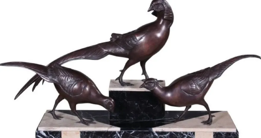 Casa Padrino Luxus Deko Bronzefiguren 3 Fasane Bronze / Schwarz / Weiß 84 x 20 x H. 42 cm - Dekofiguren mit Marmorsockel