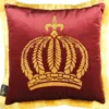 Casa Padrino Luxus Dekokissen Pompöös by Harald Glööckler Bordeaux / Gold mit Krone und Strass 50 x 50 cm