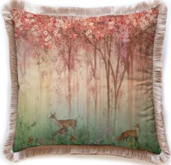 Casa Padrino Luxus Deko Kissen Wald & Tiere Mehrfarbig / Braun 45 x 45 cm - Bedrucktes Samt Kissen mit Fransen - Luxus Deko Accessoires