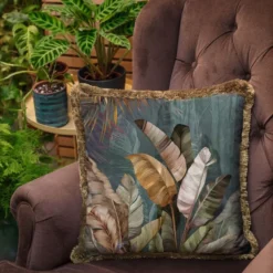Casa Padrino Luxus Deko Kissen Sträucher Mehrfarbig / Braun 45 x 45 cm - Bedrucktes Samt Kissen mit Fransen - Luxus Deko Accessoires