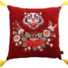 Casa Padrino Luxus Deko Kissen mit Troddeln Cat Rot / Gelb 45 x 45 cm - Feinster Samtstoff - Wohnzimmer Kissen