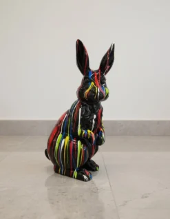 Casa Padrino Luxus Deko Skulptur Hase Kaninchen Trash H. 220 cm - Riesige Gartenskulptur - Lebensgroße Skulptur - XXL Deko Skulptur - XXL Deko Figur