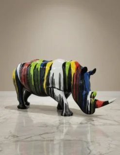 Casa Padrino Luxus Deko Skulptur Tier Lebensgroßes Trash Nashorn H. 180 cm - Riesige Gartenskulptur - Lebensgroße Skulptur - XXL Deko Skulptur - XXL Deko Figur