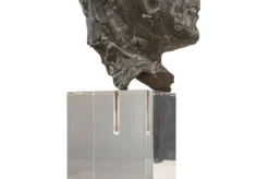 Casa Padrino Luxus Deko Skulptur Bronzefigur Bronze / Braun 15 x 23 x H. 45 cm - Massive Bronzeskulptur auf Plexiglas Sockel - Luxus Deko Accessoires
