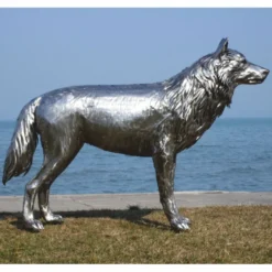 Casa Padrino Luxus Deko Skulptur Wolf Silber 142 cm - Lebensgroße Edelstahl Skulptur - Garten Deko Figur - Garten Metall Skulpturen