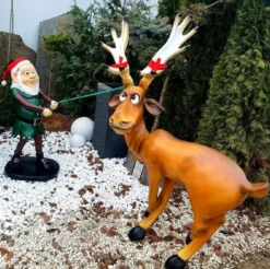 Casa Padrino Luxus Deko Skulptur Rentier Braun / Mehrfarbig 140 x H. 145 cm - Weihnachts Deko Figur - XXL Deko Skulptur - XXL Deko Figur - XXL Weihnachts Skulptur - Weihnachts Garten Deko