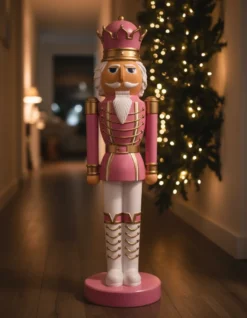 Casa Padrino Luxus Deko Skulptur Weihnachtsfigur Nussknacker H. 200 cm - Riesige Gartenskulptur - Lebensgroße Skulptur - XXL Deko Skulptur - XXL Deko Figur