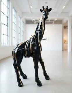Casa Padrino Luxus Deko Skulptur Giraffe Trash Gold H. 78 cm - Deko Skulptur - Deko Figur - Tierfigur - Gartendeko