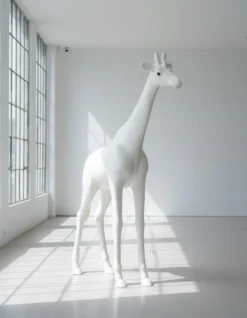 Casa Padrino Luxus Deko Skulptur Giraffe H. 320 cm - Riesige Gartenskulptur - Lebensgroße Skulptur - XXL Deko Skulptur - XXL Deko Figur