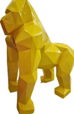 Casa Padrino Luxus Designer Deko Skulptur Gorilla Affe Gelb 118 x 78 x H. 128 cm - Riesige Gartenskulptur - Lebensgroße Skulptur - XXL Deko Skulptur - XXL Deko Figur - Abstrakte Luxus XXL Tierfigur