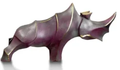 Casa Padrino Luxus Designer Deko Bronze Skulptur Nashorn Lila Metallic / Schwarz / Gold 53 x 18 x H. 27 cm - Abstrakte Bronze Deko Figur - Schreibtisch Deko - Luxus Qualität - Made in Italy