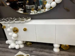 Casa Padrino Luxus Designer Sideboard Weiß / Gold 255 x 52 x H. 100 cm - Massivholz Schrank mit 4 Türen - Luxus Möbel - Hotel Möbel - Designer Möbel
