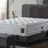 Casa Padrino Luxus Doppelbett Grau / Weiß / Dunkelbraun 180 x 200 cm - Massivholz Bett mit Kopfteil und Matratze - Schlafzimmer Möbel - Hotel Möbel - Luxus Möbel - Luxus Einrichtung