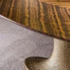 Casa Padrino Luxus Esstisch Braun / Antik Gold 260 x 120 x H. 76 cm - Ovaler Küchentisch mit edler Eukalyptusfurnier Tischplatte und Tischbein in gehämmerter Optik - Luxus Esszimmmer Möbel