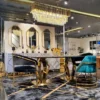 Casa Padrino Luxus Esstisch Gold 200 x 100 x H. 77 cm - Moderner Esszimmertisch mit Glasplatte - Esszimmer Möbel - Luxus Kollektion
