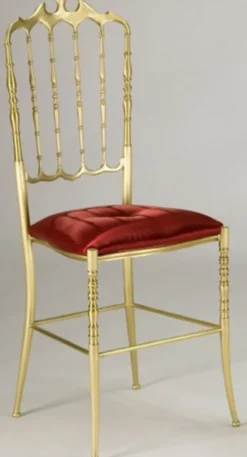 Casa Padrino Luxus Esszimmerstuhl Bordeauxrot / Gold - Edler Messing Küchenstuhl mit Satinstoff - Esszimmer Möbel - Hotel Möbel - Restaurant Möbel - Luxus Qualität