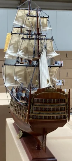 Casa Padrino Luxus Flaggschiff HMS Victory Braun 97 x 29 x H. 83 cm - Handgefertigtes Britisches Deko Schiff - Holzschiff - Segelschiff - Kriegsschiff - Luxus Deko Accessoires