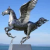 Casa Padrino Luxus Gartendeko Skulptur Pegasus Pferd mit Sockel Silber 288 x 175 x H. 305 cm - Lebensgroße Edelstahl Figur - Luxus Gartenfigur