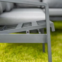 Casa Padrino Luxus Garten Möbel Set Grau - 1 Tisch & 1 Ecksofa & 1 Sitzbank & 1 Hocker