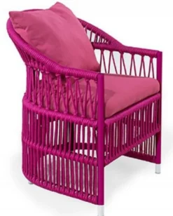 Casa Padrino Luxus Gartenstuhl mit Armlehnen Lila 56 x 56 x H. 82 cm - Handgewebter wetterbeständiger Esszimmerstuhl - Garten Terrassen Stuhl Möbel - Luxus Qualität