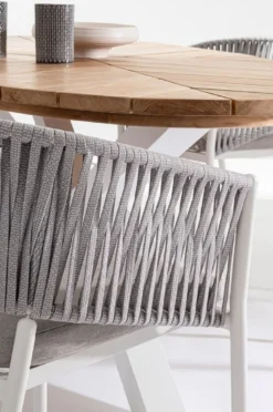 Casa Padrino Luxus Gartentisch Naturfarben / Weiß 240 x 110 x H. 77 cm - Ovaler Esstisch mit Teakholz Tischplatte - Garten & Terrassen Tisch - Luxus Garten & Terrassen Möbel