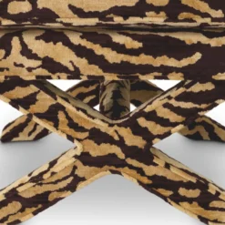Casa Padrino Luxus Hocker mit Tiger Design Beige / Braun - Luxus Wohnzimmer Möbel