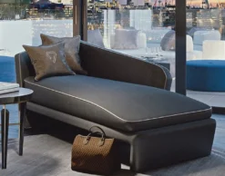 Casa Padrino Luxus Hotel Chaiselongue Grau / Weiß 178 x 98 x H. 80 cm - Massivholz Recamiere - Hotel Möbel - Luxus Qualität - Made in Italy