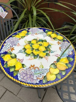 Casa Padrino Luxus Jugendstil Gartentisch Mehrfarbig / Grau Ø 70 cm - Schmiedeeisen Garten Tisch mit Lavastein Tischplatte - Barock & Jugendstil Garten Möbel - Luxus Qualität - Made in Italy